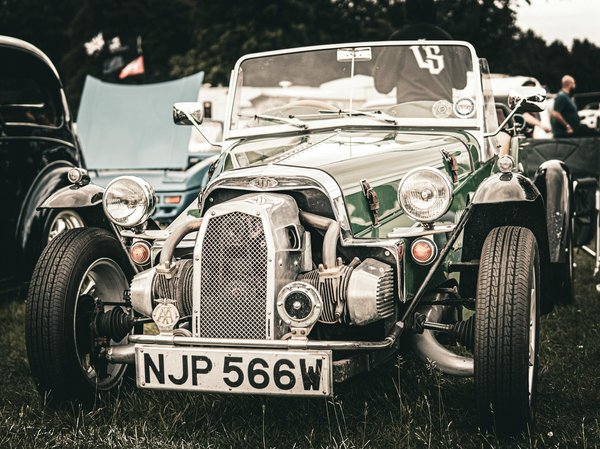 Comment entretenir ses clignotants pour une sécurité optimale?